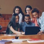 10% de descuento en cursos de adultos USA