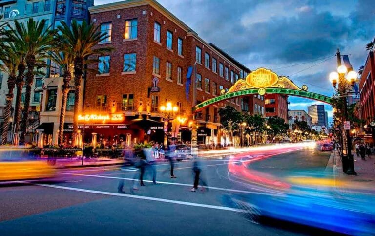 El transporte público en San Diego: explora la ciudad