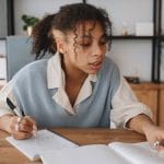 Requisitos del año escolar en Estados Unidos: edad, nivel de inglés (ELTiS) y expediente